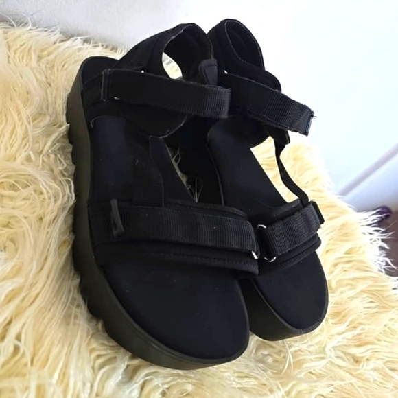Women's Black Chunky Sole Platform Strap Leather Sandals Size 8.5 🌴 - Picture 5 of 9